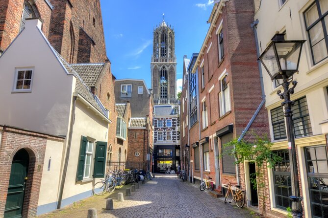 Utrecht Old Town: Medieval Monster Hunt & Walking Tour - What makes this Utrecht quest worth considering