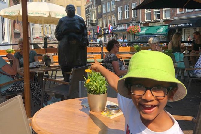 Utrecht Old Town: Medieval Monster Hunt & Walking Tour - Ending at De Inktpot and Moreelsepark