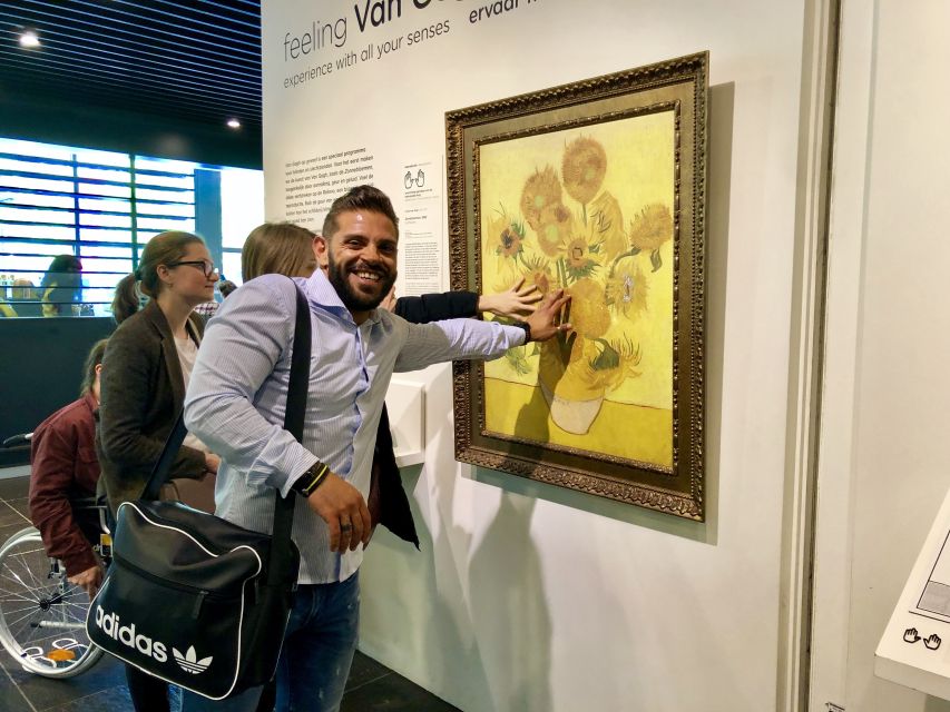 Van Gogh & Rijksmuseum Masterpieces Guided Tour 8 guests 5h - Following Van Gogh from early work to final painting