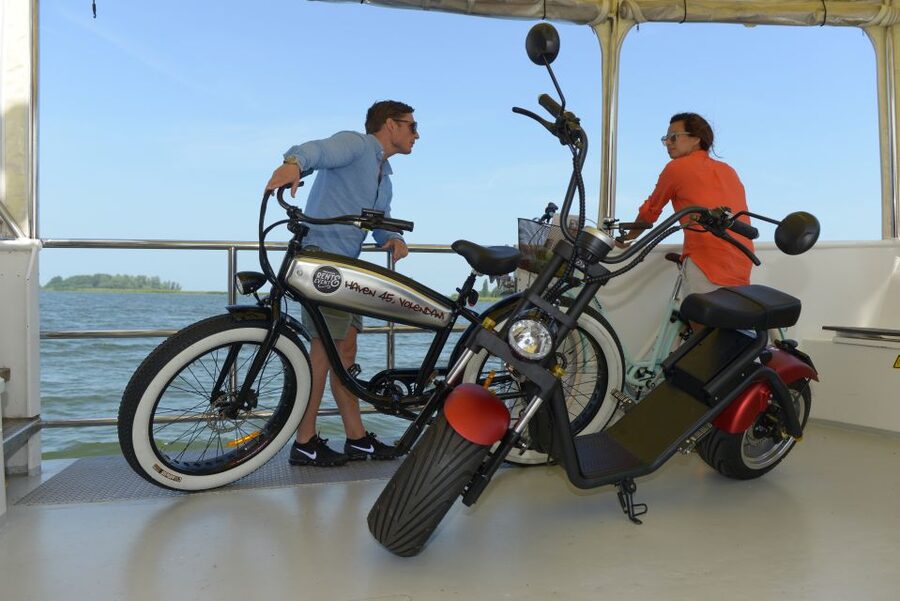 Volendam: E-Fatbike Rental - Edam, an easy first village