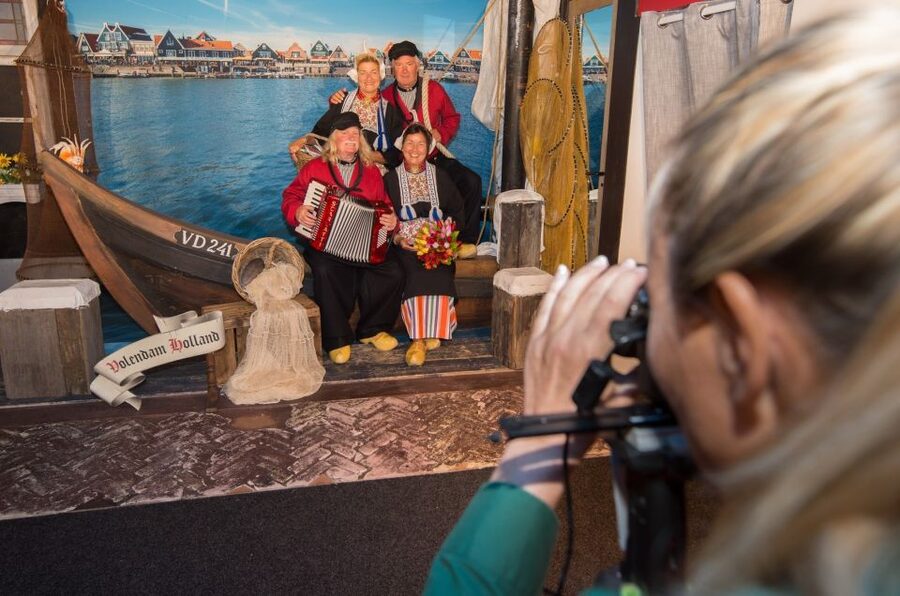 Volendam: Photo Opportunity in Traditional Dutch Costume - Fitting this into a Volendam day