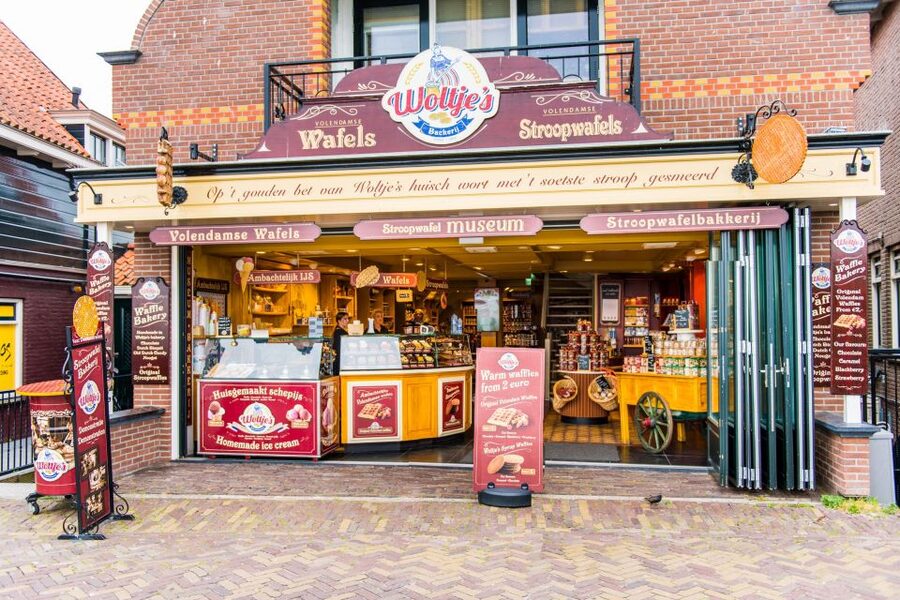 Volendam: Stroopwafel Experience with Tasting - Who should book this experience?