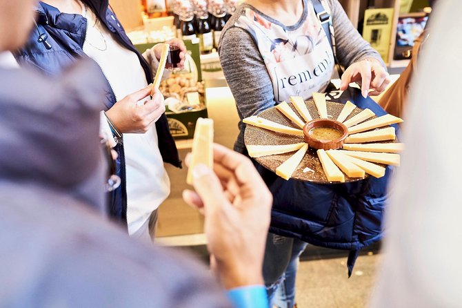 Walking Rotterdam Food Tour - Dutch classics at Markthal