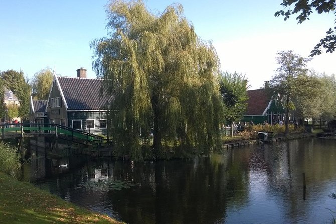 Zaanse Schans and Volendam Private Tour from Amsterdam - Clogs are more than a souvenir