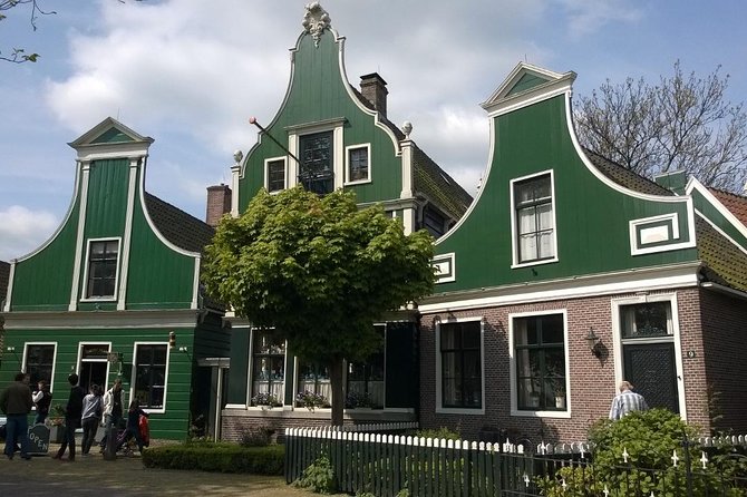 Zaanse Schans and Volendam Private Tour from Amsterdam - Volendam’s old harbor and dike