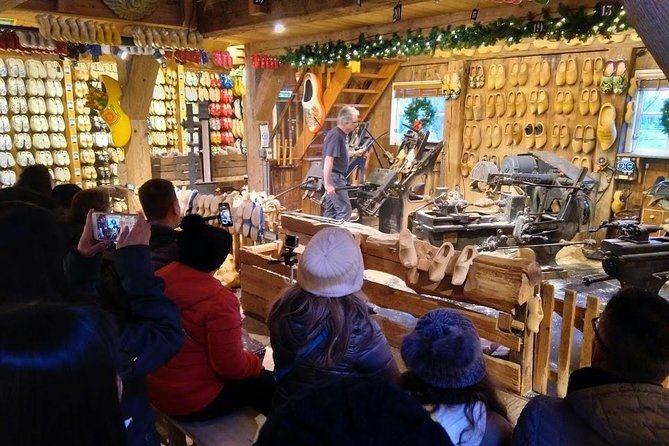 Zaanse Schans Windmills, Clogs and Dutch Cheese Small-Group Tour from Amsterdam - Why Zaanse Schans works so well as a half-day trip