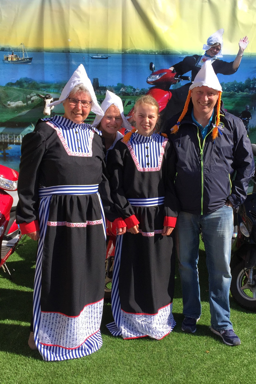 Zaanse Schans: Windmills, Clogs & Cheese by Electric Scooter - What makes the electric scooter a good choice